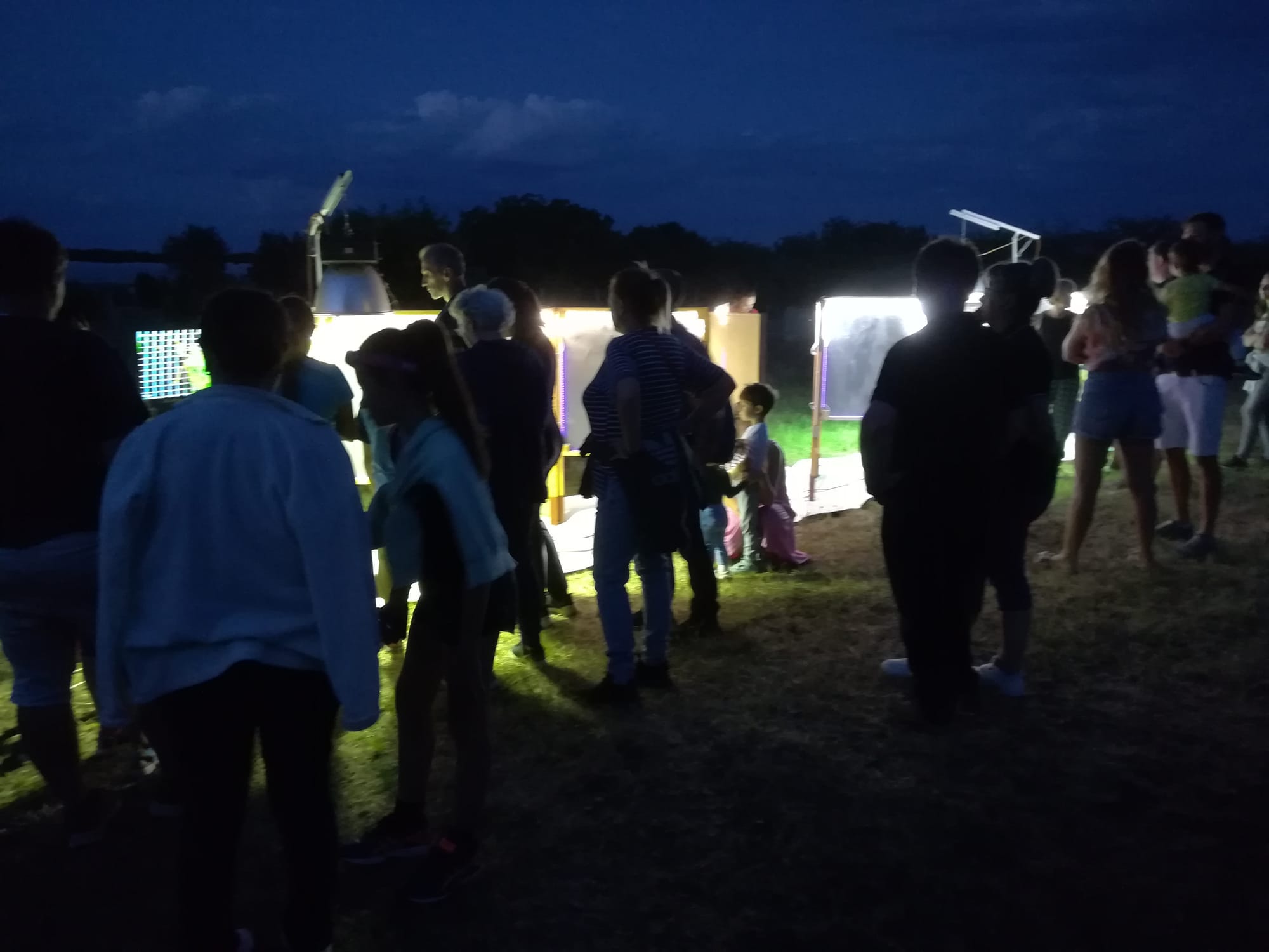 Éjszaka a Deszki Szerb Temető és Emlékparkban - 2025